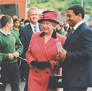The Queen with Headteaher Hugh Howe.