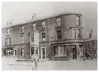 Ellesmere Road shops. The building on the corner later became the TSB bank.
